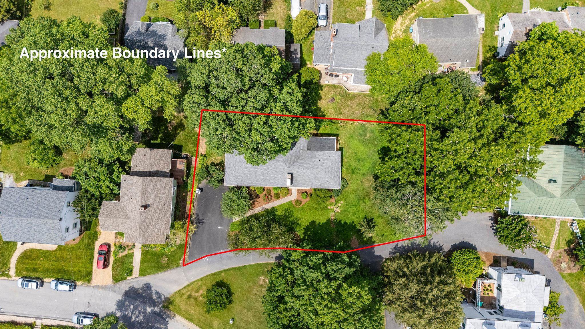 916 SELMA BLVD, STAUNTON, Virginia 24401, 3 Bedrooms Bedrooms, ,2 BathroomsBathrooms,Residential,916 SELMA BLVD,666275 MLS # 666275