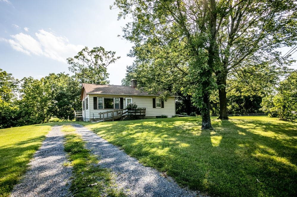740 MAUZY ATHLONE RD, BROADWAY, Virginia 22815, 2 Bedrooms Bedrooms, ,1 BathroomBathrooms,Residential,740 MAUZY ATHLONE RD,666278 MLS # 666278