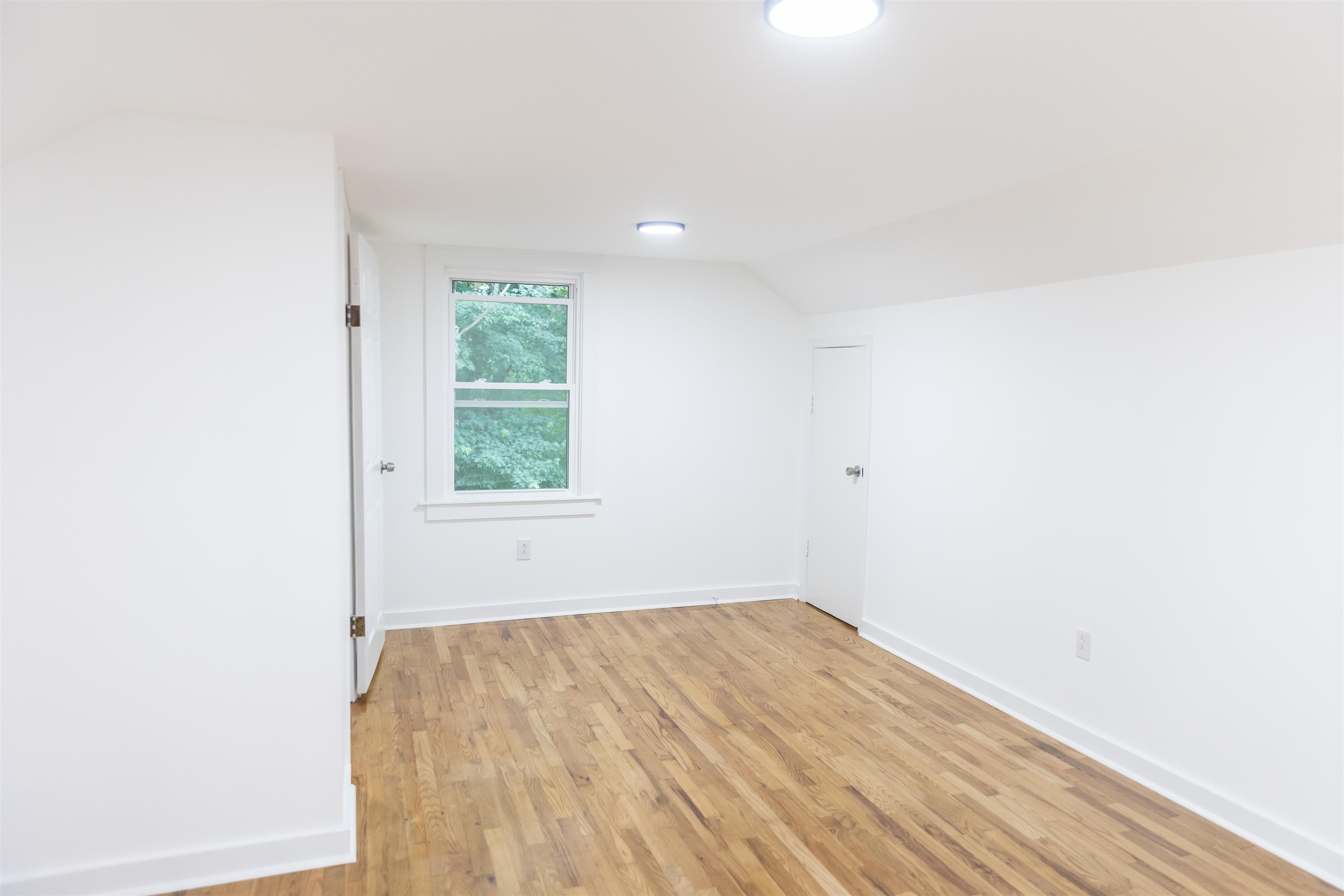 164 E 28TH ST, BUENA VISTA, Virginia 24416, 4 Bedrooms Bedrooms, ,2 BathroomsBathrooms,Residential,164 E 28TH ST,666279 MLS # 666279