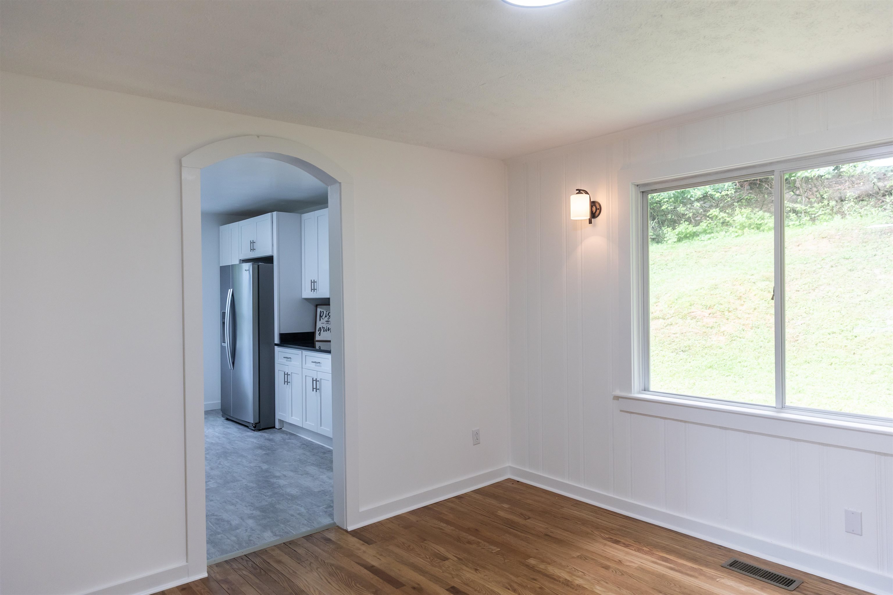 164 E 28TH ST, BUENA VISTA, Virginia 24416, 4 Bedrooms Bedrooms, ,2 BathroomsBathrooms,Residential,164 E 28TH ST,666279 MLS # 666279
