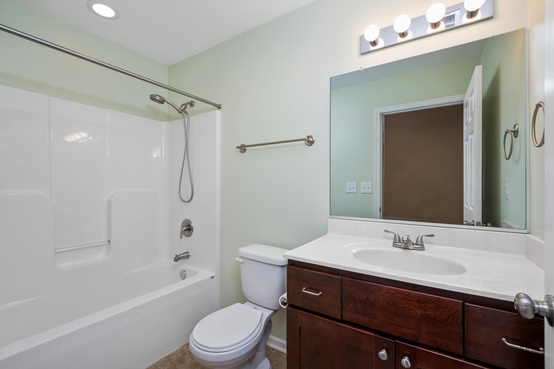 233 OVERVIEW ST, WAYNESBORO, Virginia 22980, 3 Bedrooms Bedrooms, ,2 BathroomsBathrooms,Residential,233 OVERVIEW ST,666281 MLS # 666281
