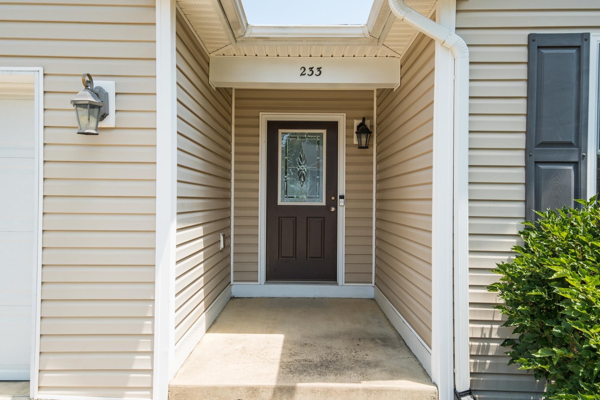 233 OVERVIEW ST, WAYNESBORO, Virginia 22980, 3 Bedrooms Bedrooms, ,2 BathroomsBathrooms,Residential,233 OVERVIEW ST,666281 MLS # 666281