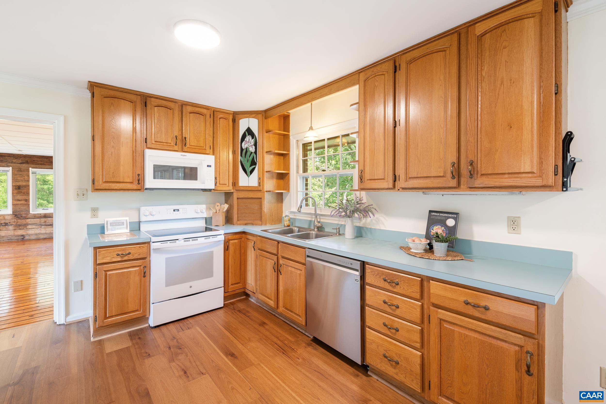 280 AUDUBON DR, EARLYSVILLE, Virginia 22936, 6 Bedrooms Bedrooms, ,3 BathroomsBathrooms,Residential,280 AUDUBON DR,666283 MLS # 666283