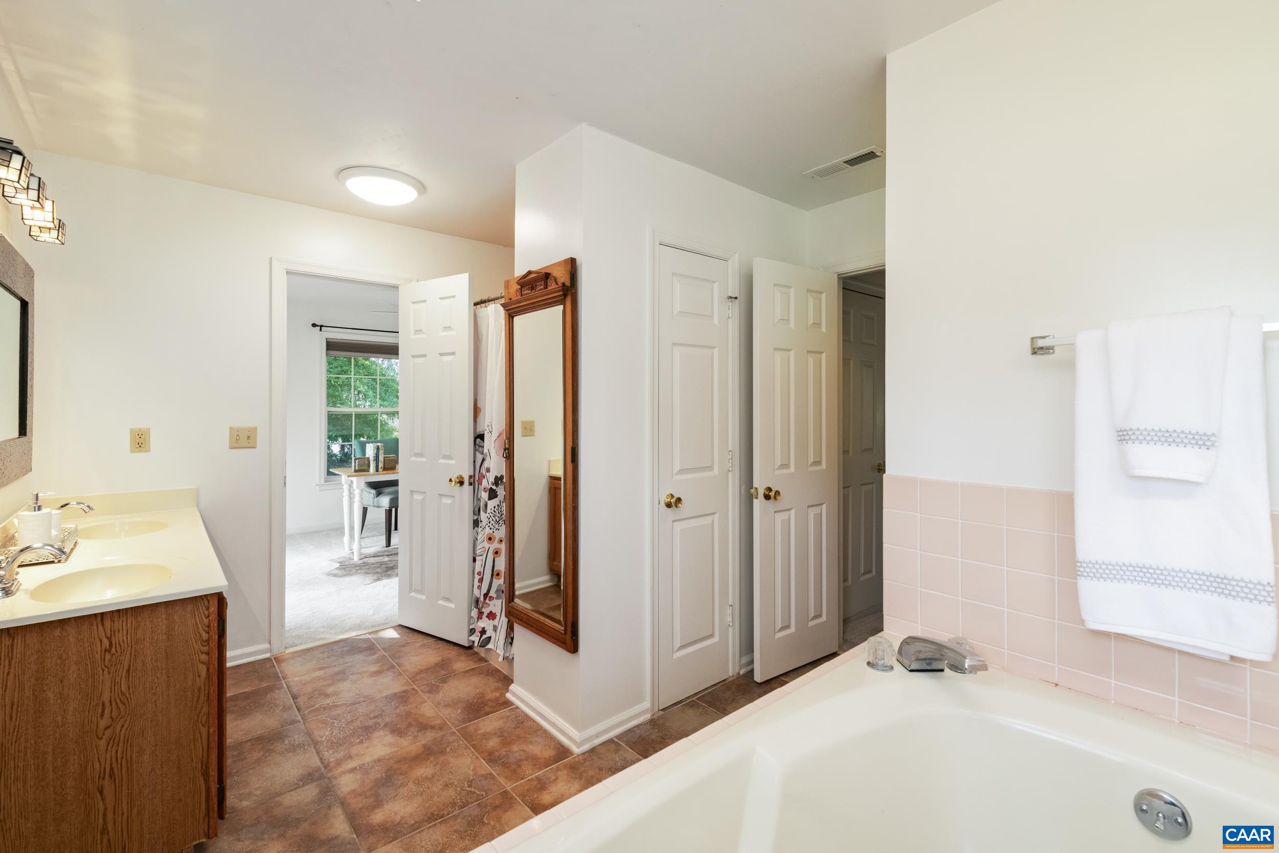 280 AUDUBON DR, EARLYSVILLE, Virginia 22936, 6 Bedrooms Bedrooms, ,3 BathroomsBathrooms,Residential,280 AUDUBON DR,666283 MLS # 666283