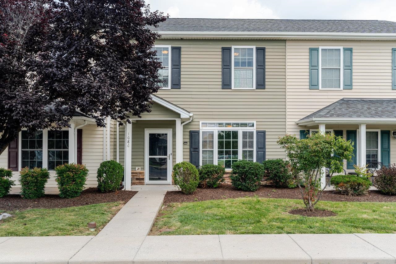 1086 CHERRYBROOK DR, HARRISONBURG, Virginia 22802, 3 Bedrooms Bedrooms, ,2 BathroomsBathrooms,Residential,1086 CHERRYBROOK DR,666286 MLS # 666286