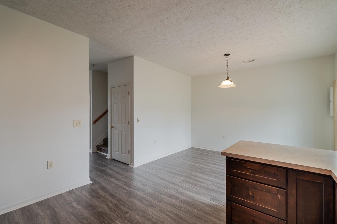 1086 CHERRYBROOK DR, HARRISONBURG, Virginia 22802, 3 Bedrooms Bedrooms, ,2 BathroomsBathrooms,Residential,1086 CHERRYBROOK DR,666286 MLS # 666286