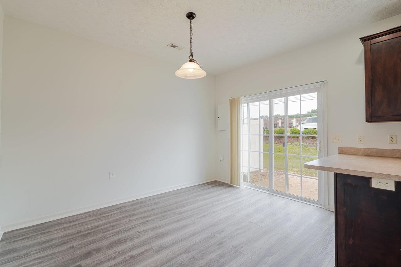 1086 CHERRYBROOK DR, HARRISONBURG, Virginia 22802, 3 Bedrooms Bedrooms, ,2 BathroomsBathrooms,Residential,1086 CHERRYBROOK DR,666286 MLS # 666286