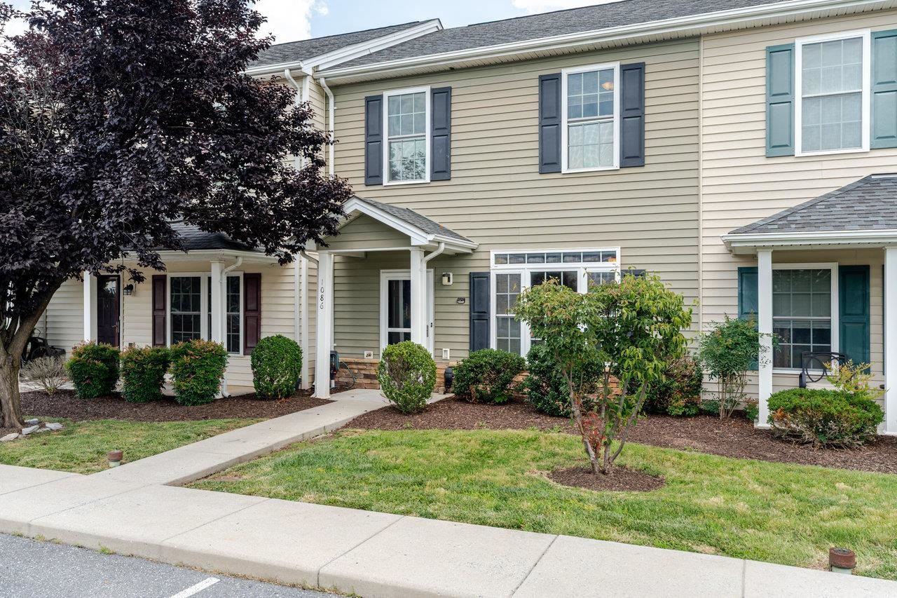 1086 CHERRYBROOK DR, HARRISONBURG, Virginia 22802, 3 Bedrooms Bedrooms, ,2 BathroomsBathrooms,Residential,1086 CHERRYBROOK DR,666286 MLS # 666286