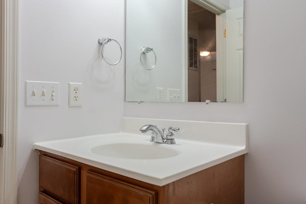 1086 CHERRYBROOK DR, HARRISONBURG, Virginia 22802, 3 Bedrooms Bedrooms, ,2 BathroomsBathrooms,Residential,1086 CHERRYBROOK DR,666286 MLS # 666286