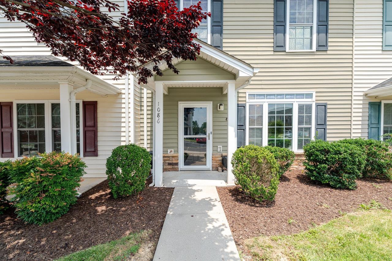 1086 CHERRYBROOK DR, HARRISONBURG, Virginia 22802, 3 Bedrooms Bedrooms, ,2 BathroomsBathrooms,Residential,1086 CHERRYBROOK DR,666286 MLS # 666286