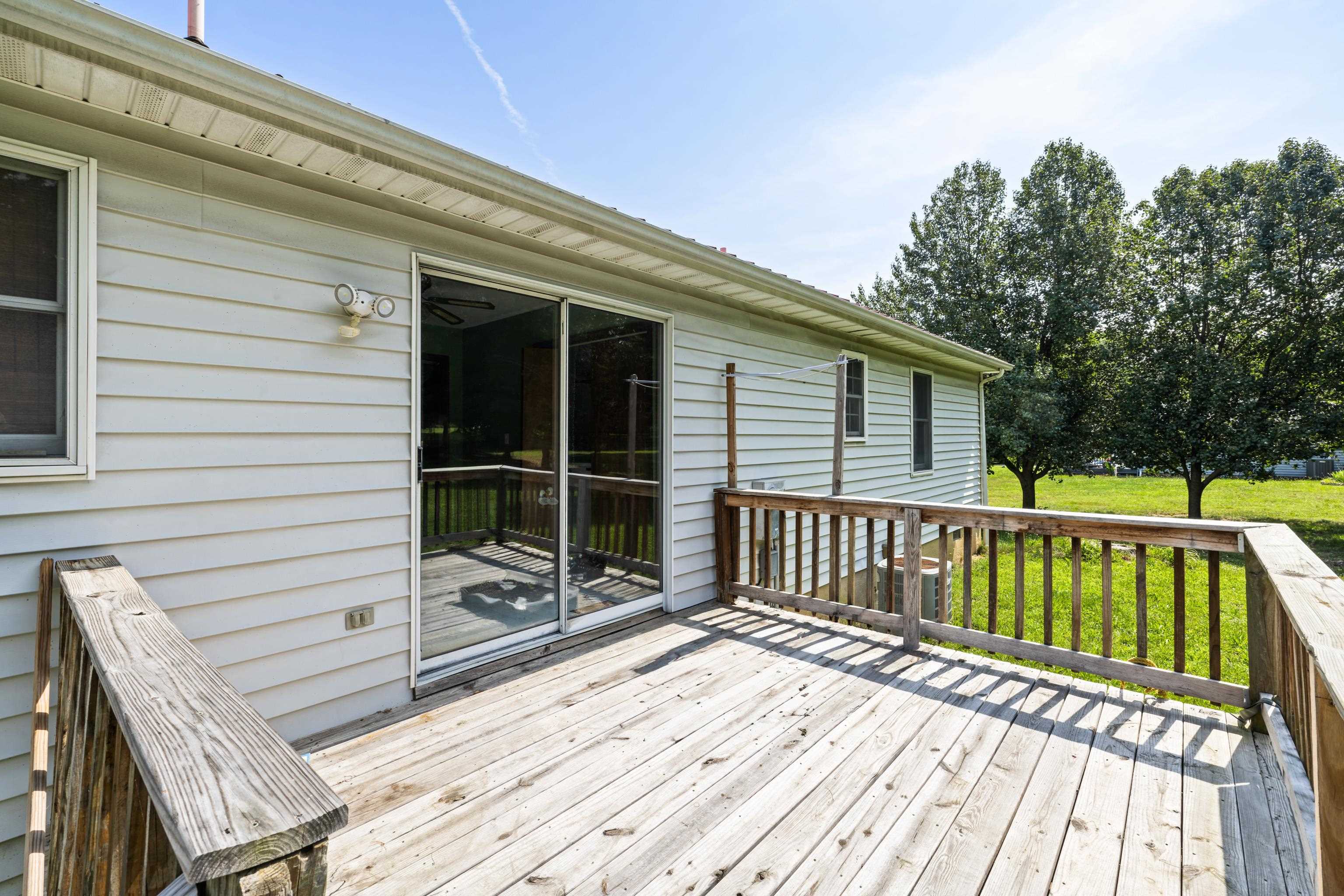 57 GREENBRIAR LN, STUARTS DRAFT, Virginia 24477, 3 Bedrooms Bedrooms, ,2 BathroomsBathrooms,Residential,57 GREENBRIAR LN,666288 MLS # 666288