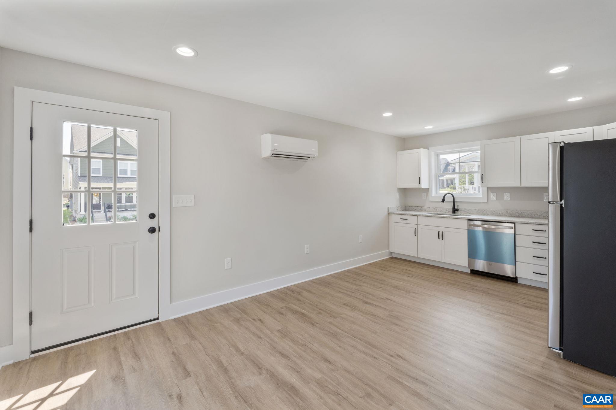 1603 GRIFFEN GROVE, CHARLOTTESVILLE, Virginia 22901, 5 Bedrooms Bedrooms, ,4 BathroomsBathrooms,Residential,1603 GRIFFEN GROVE,666289 MLS # 666289