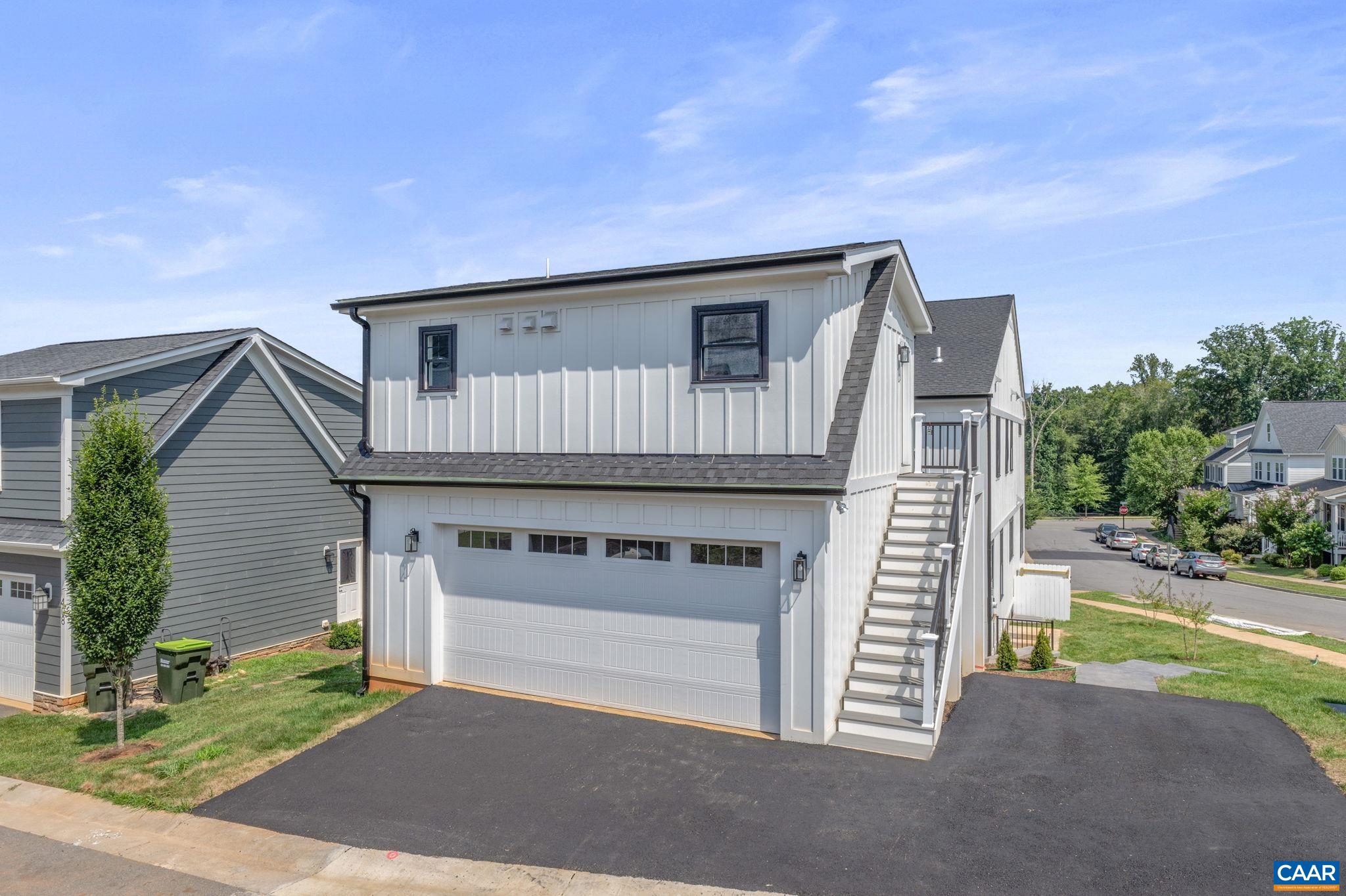 1603 GRIFFEN GROVE, CHARLOTTESVILLE, Virginia 22901, 5 Bedrooms Bedrooms, ,4 BathroomsBathrooms,Residential,1603 GRIFFEN GROVE,666289 MLS # 666289