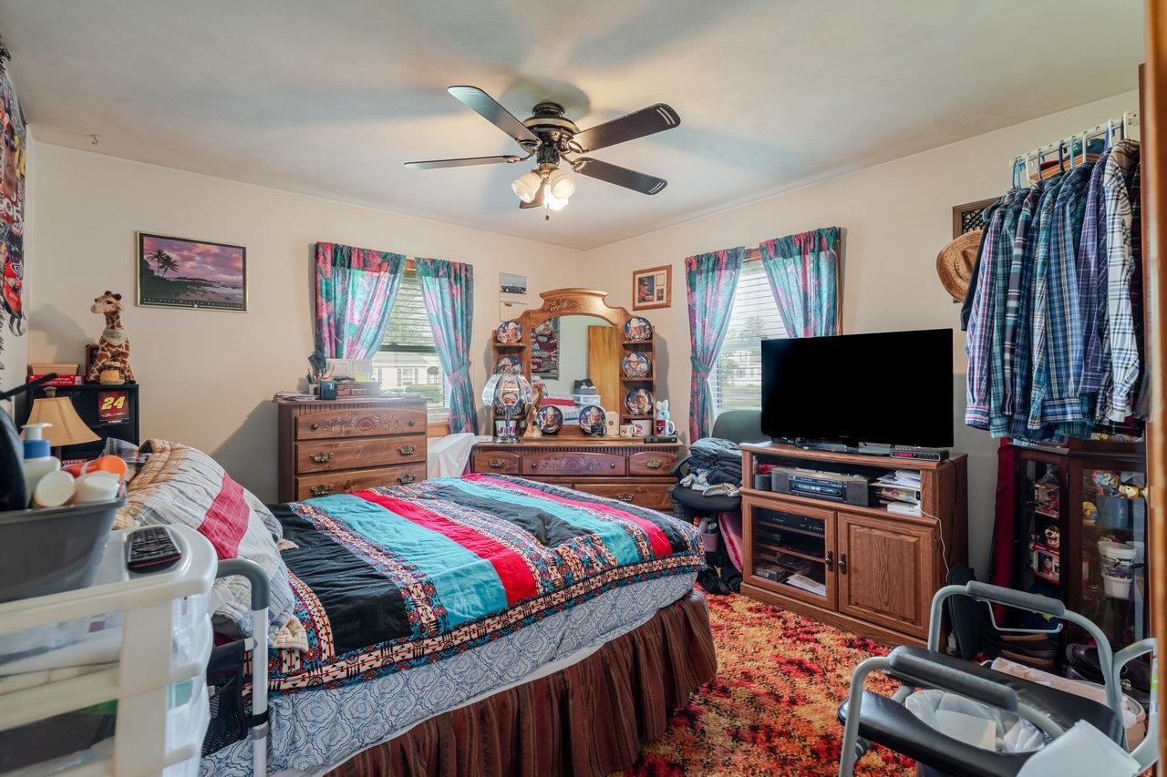 205 LEWIS AVE, ELKTON, Virginia 22827, 3 Bedrooms Bedrooms, ,1 BathroomBathrooms,Residential,205 LEWIS AVE,666293 MLS # 666293