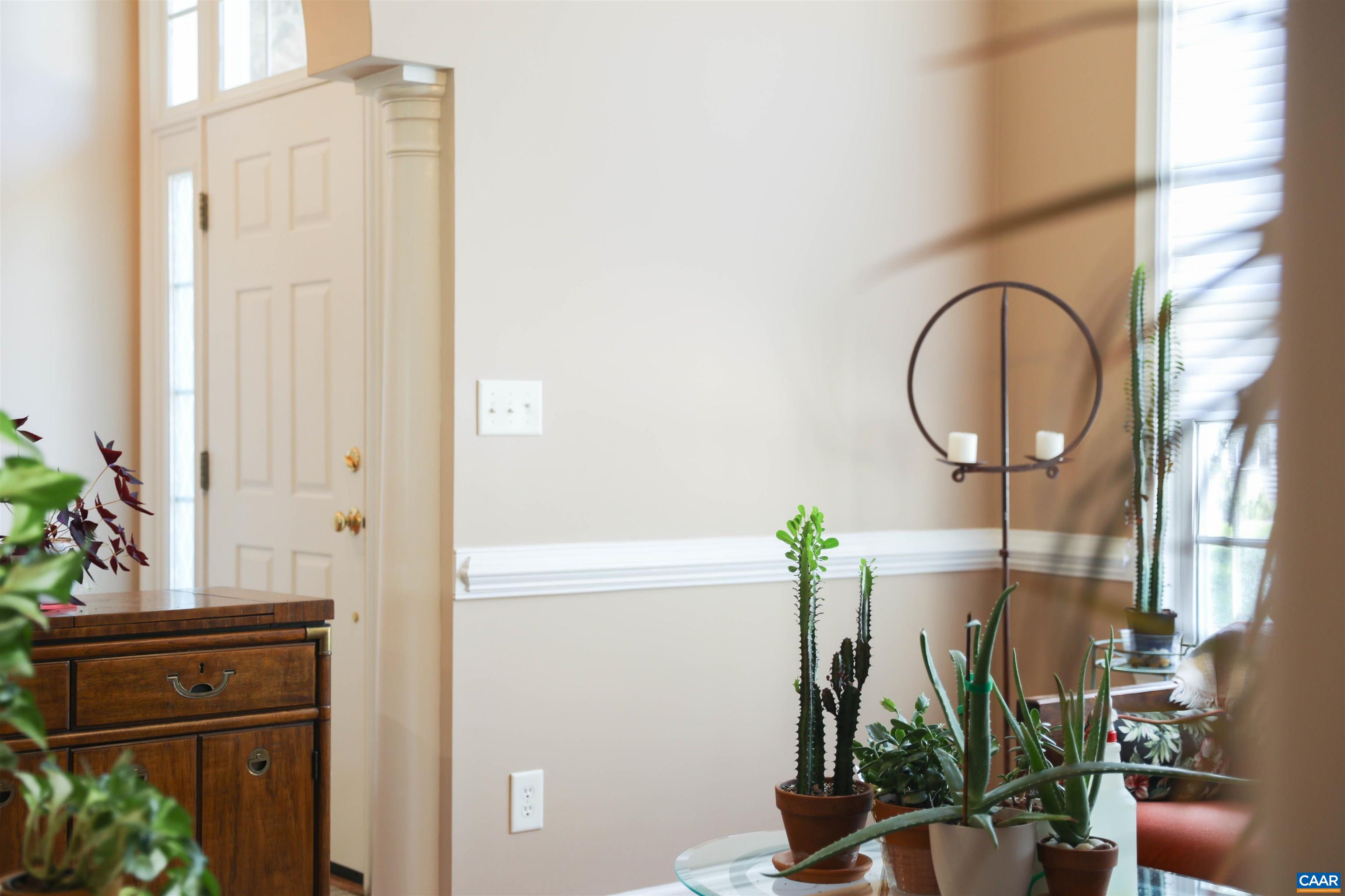 515 BROADLEAF WAY, CHARLOTTESVILLE, Virginia 22911, 3 Bedrooms Bedrooms, ,2 BathroomsBathrooms,Residential,515 BROADLEAF WAY,666297 MLS # 666297