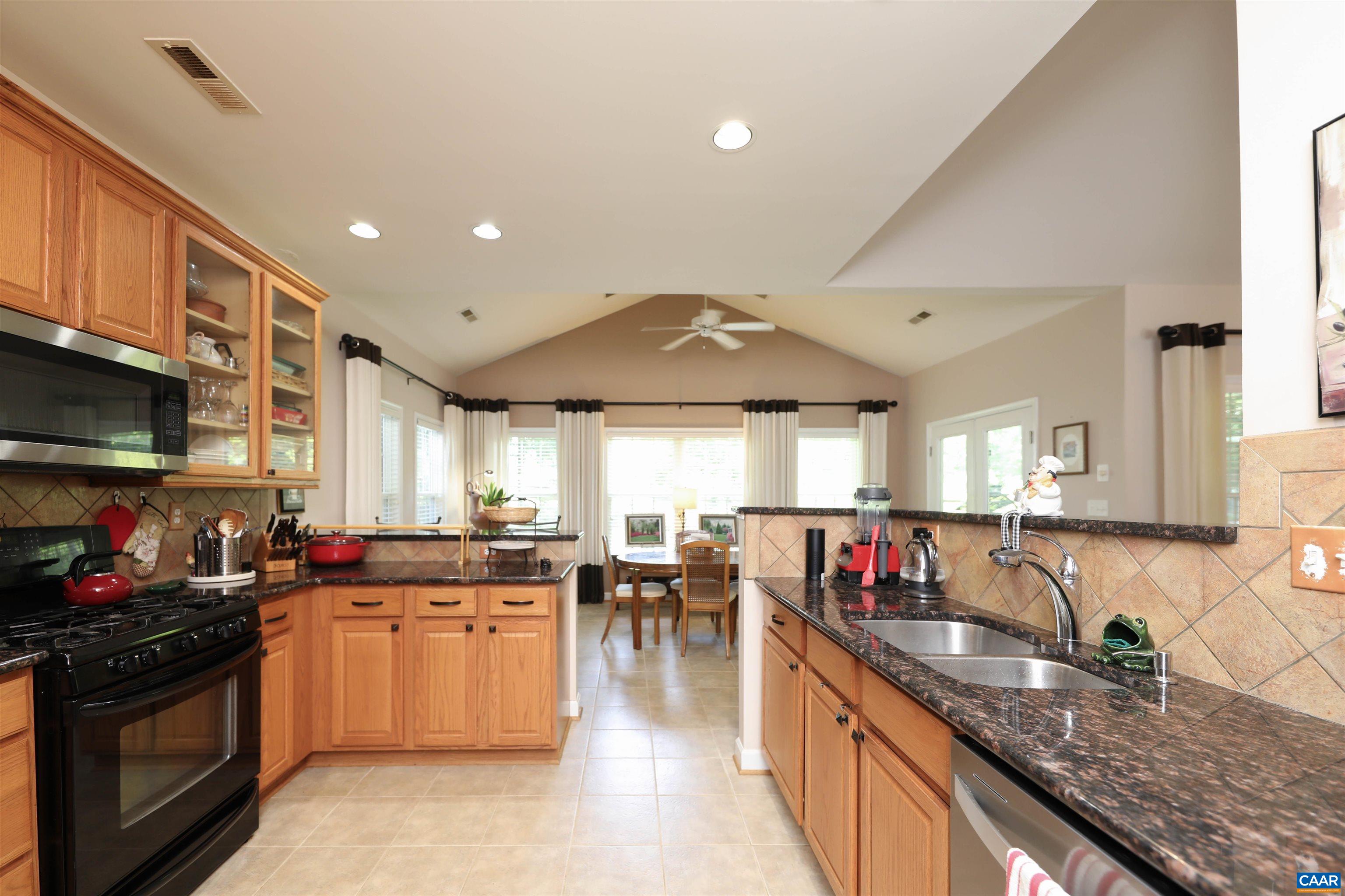 515 BROADLEAF WAY, CHARLOTTESVILLE, Virginia 22911, 3 Bedrooms Bedrooms, ,2 BathroomsBathrooms,Residential,515 BROADLEAF WAY,666297 MLS # 666297