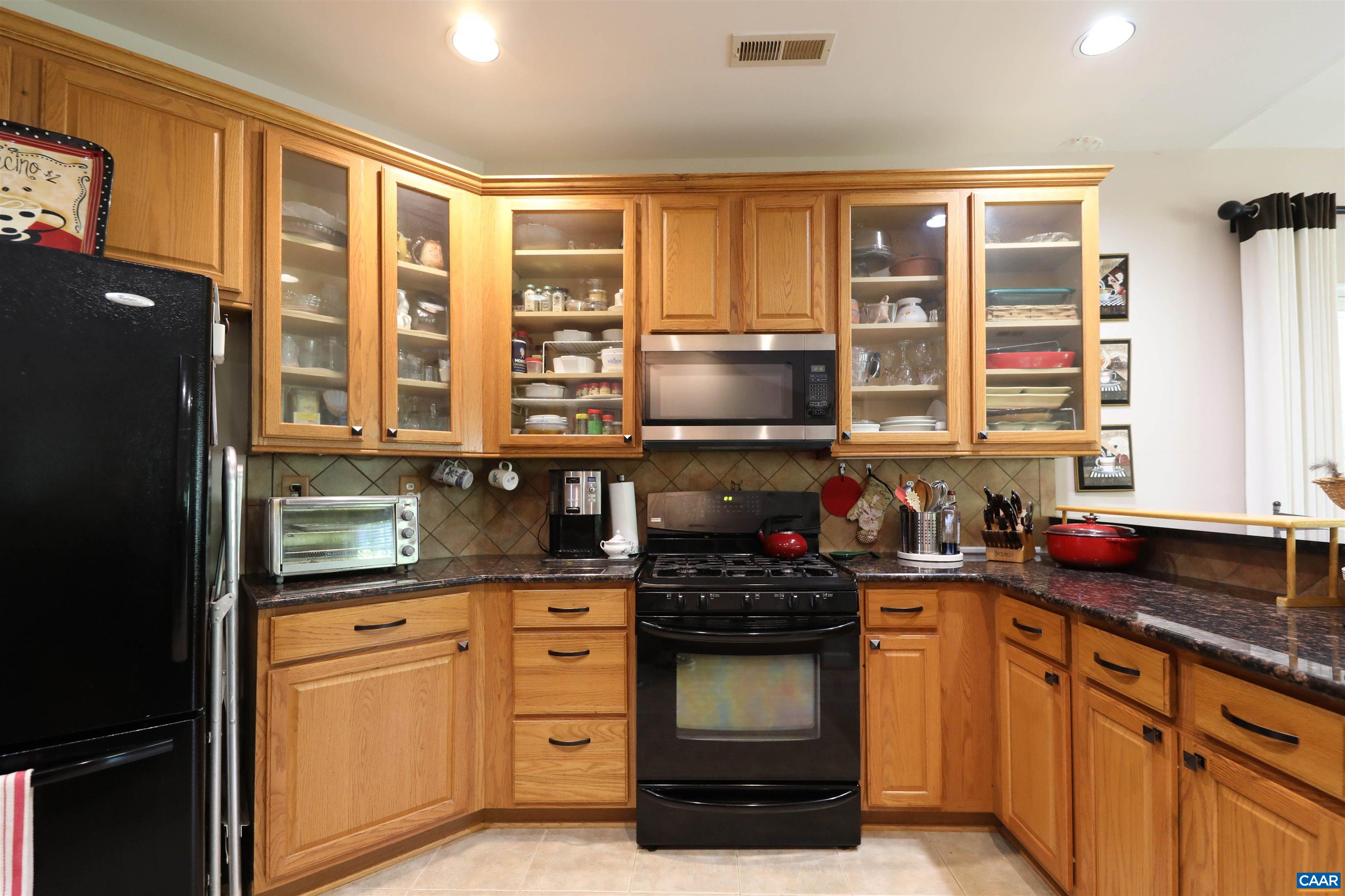 515 BROADLEAF WAY, CHARLOTTESVILLE, Virginia 22911, 3 Bedrooms Bedrooms, ,2 BathroomsBathrooms,Residential,515 BROADLEAF WAY,666297 MLS # 666297