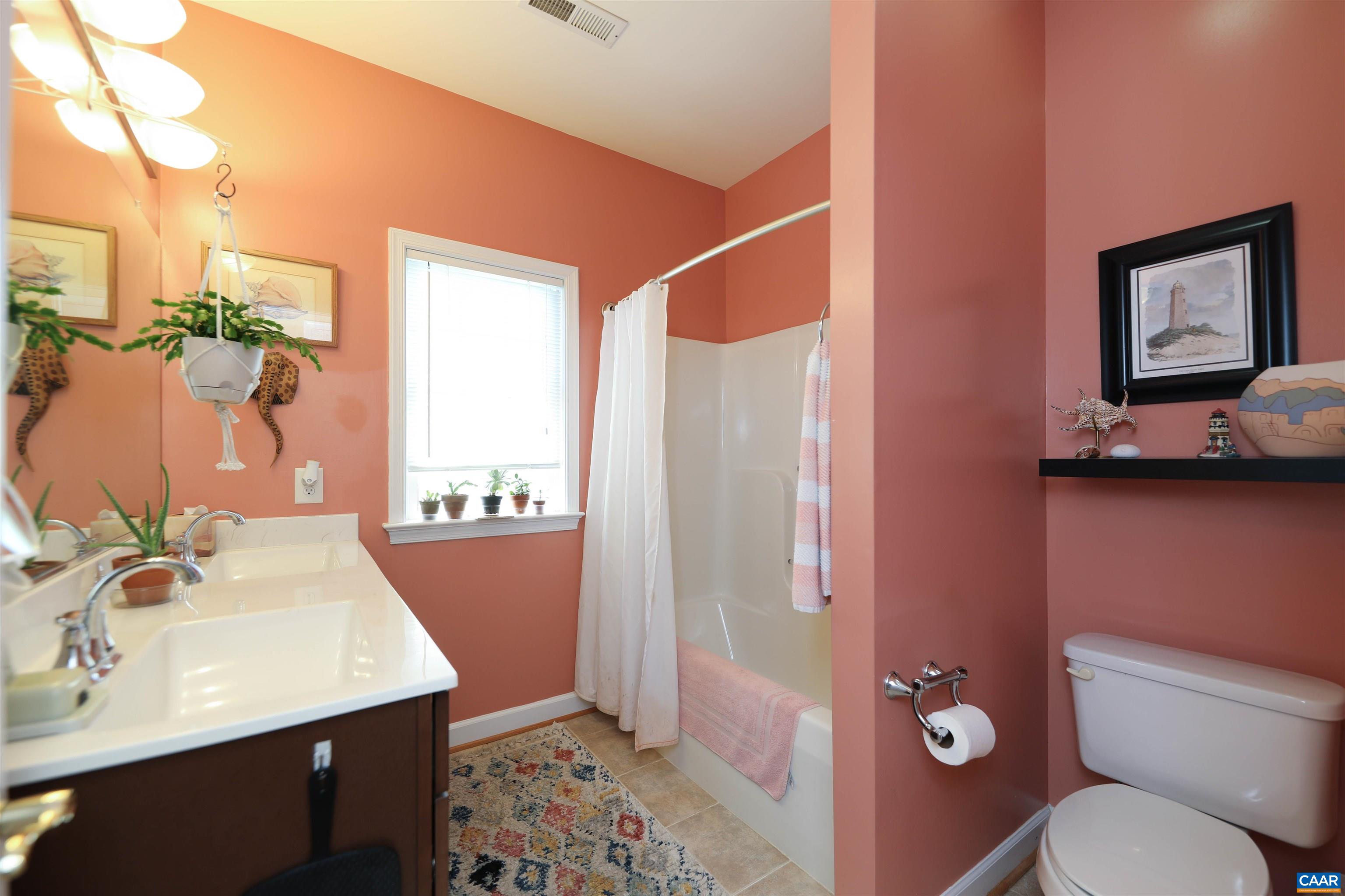 515 BROADLEAF WAY, CHARLOTTESVILLE, Virginia 22911, 3 Bedrooms Bedrooms, ,2 BathroomsBathrooms,Residential,515 BROADLEAF WAY,666297 MLS # 666297