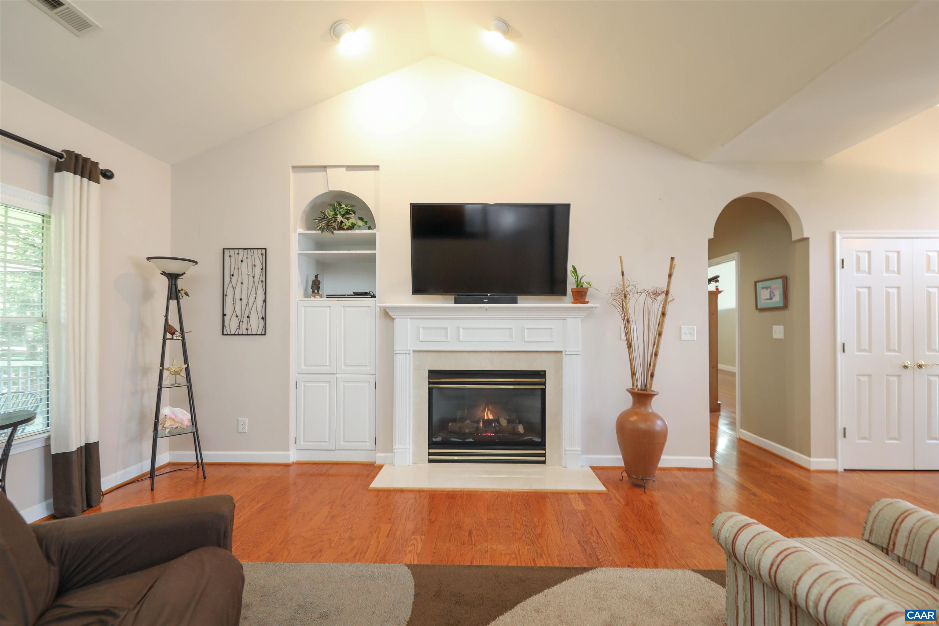 515 BROADLEAF WAY, CHARLOTTESVILLE, Virginia 22911, 3 Bedrooms Bedrooms, ,2 BathroomsBathrooms,Residential,515 BROADLEAF WAY,666297 MLS # 666297