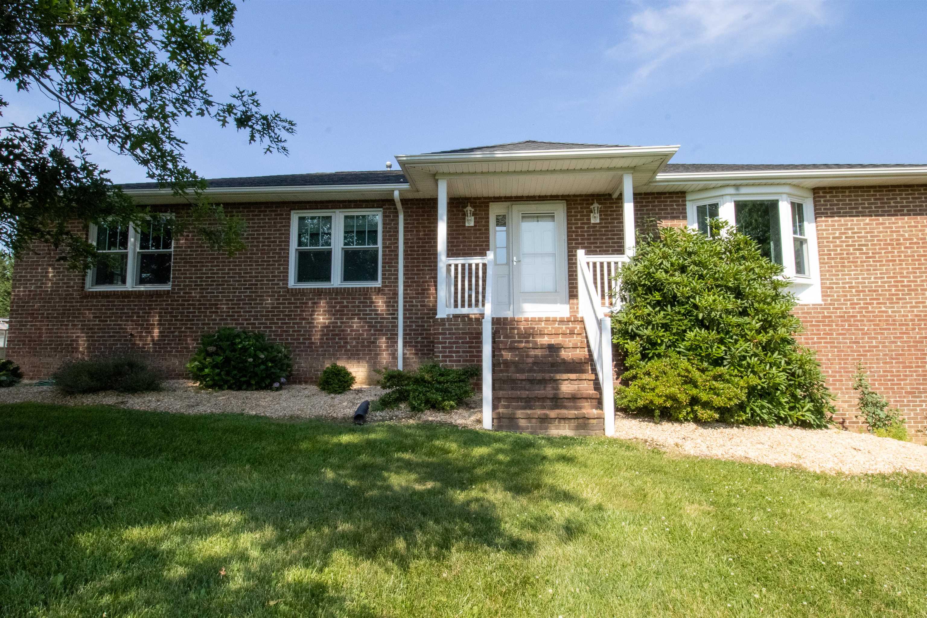 1821 WHITE HILL RD, STUARTS DRAFT, Virginia 24477, 3 Bedrooms Bedrooms, ,2 BathroomsBathrooms,Residential,1821 WHITE HILL RD,666302 MLS # 666302