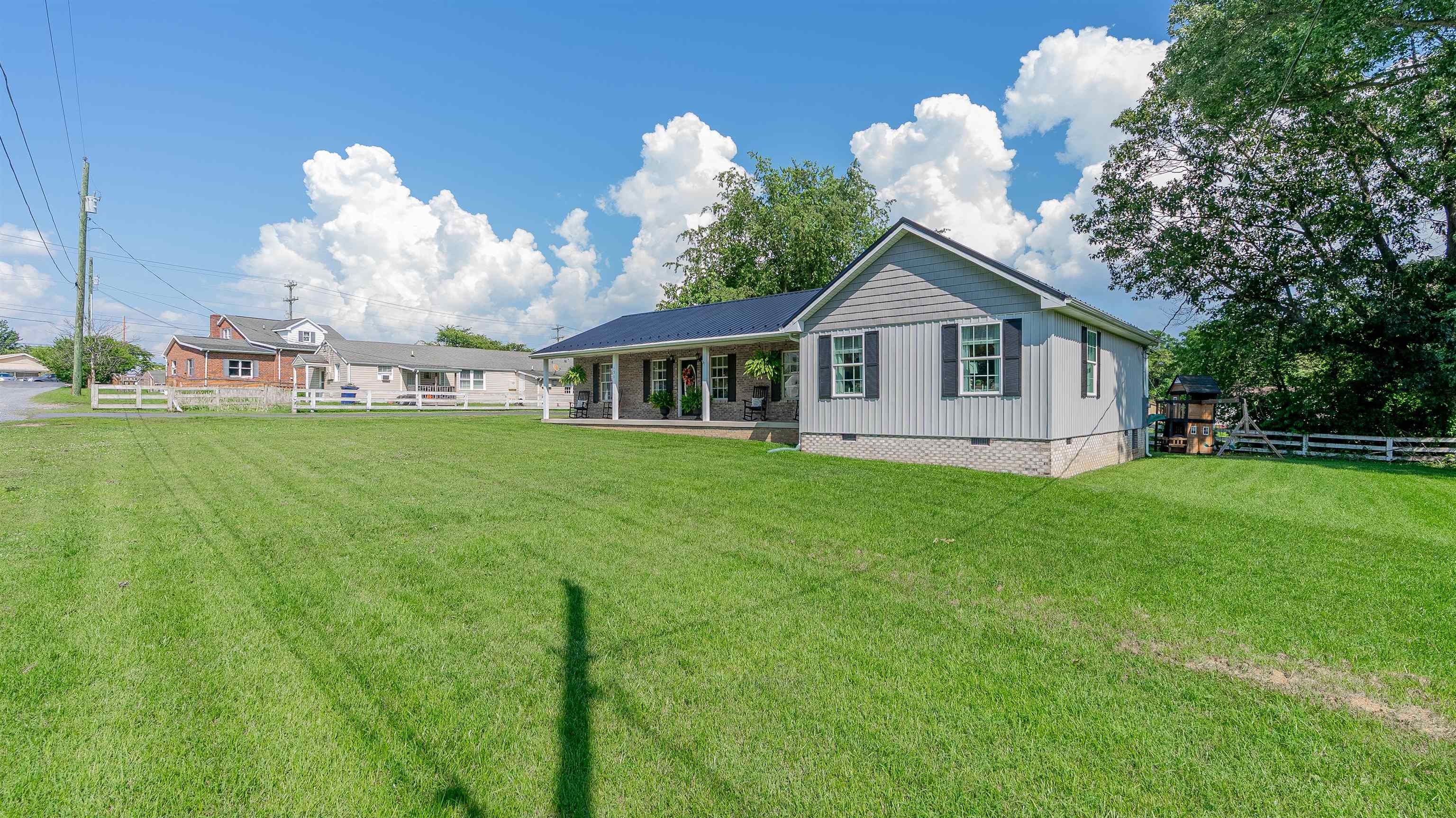 131 STONEY LN, STANLEY, Virginia 22851, 3 Bedrooms Bedrooms, ,2 BathroomsBathrooms,Residential,131 STONEY LN,666303 MLS # 666303