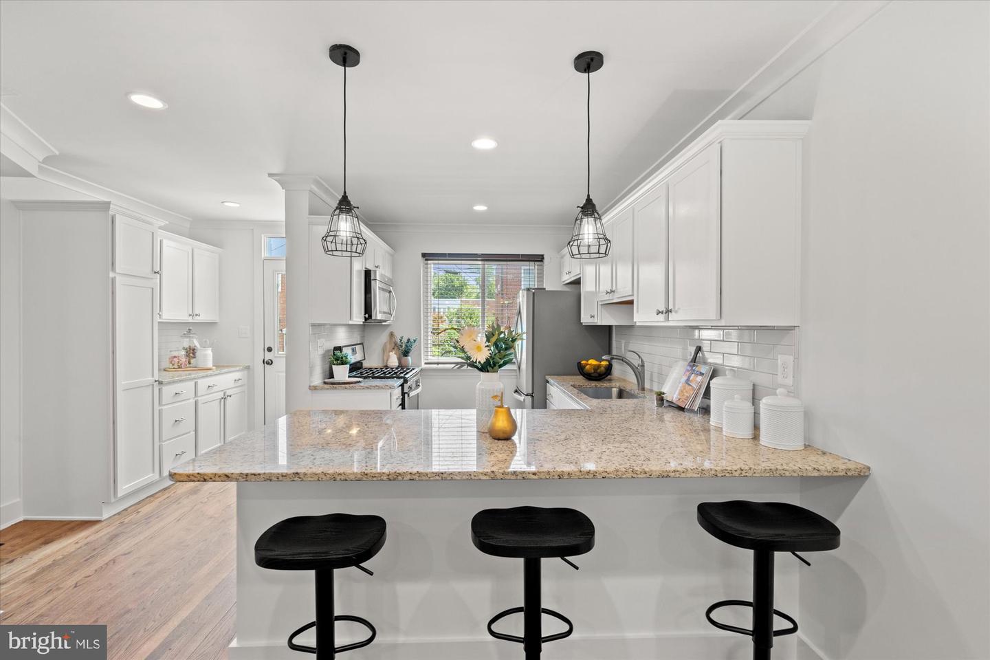 3017 FULTON ST, ALEXANDRIA, Virginia 22305, 3 Bedrooms Bedrooms, ,2 BathroomsBathrooms,Residential,For sale,3017 FULTON ST,VAAX2045602 MLS # VAAX2045602