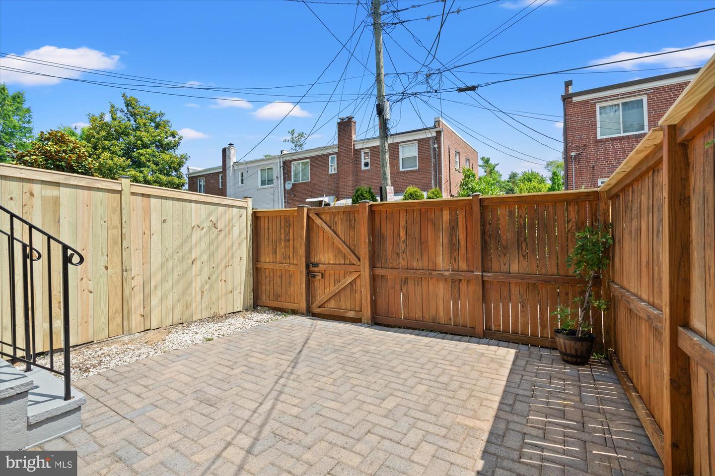 3017 FULTON ST, ALEXANDRIA, Virginia 22305, 3 Bedrooms Bedrooms, ,2 BathroomsBathrooms,Residential,For sale,3017 FULTON ST,VAAX2045602 MLS # VAAX2045602