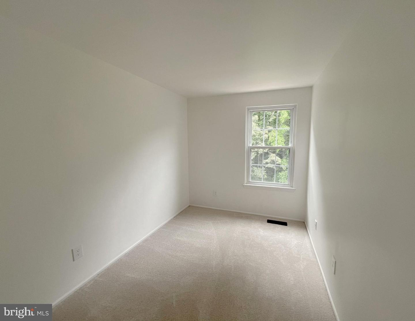 7657 SHEFFIELD VILLAGE LN, LORTON, Virginia 22079, 3 Bedrooms Bedrooms, ,2 BathroomsBathrooms,Residential,For sale,7657 SHEFFIELD VILLAGE LN,VAFX2243612 MLS # VAFX2243612