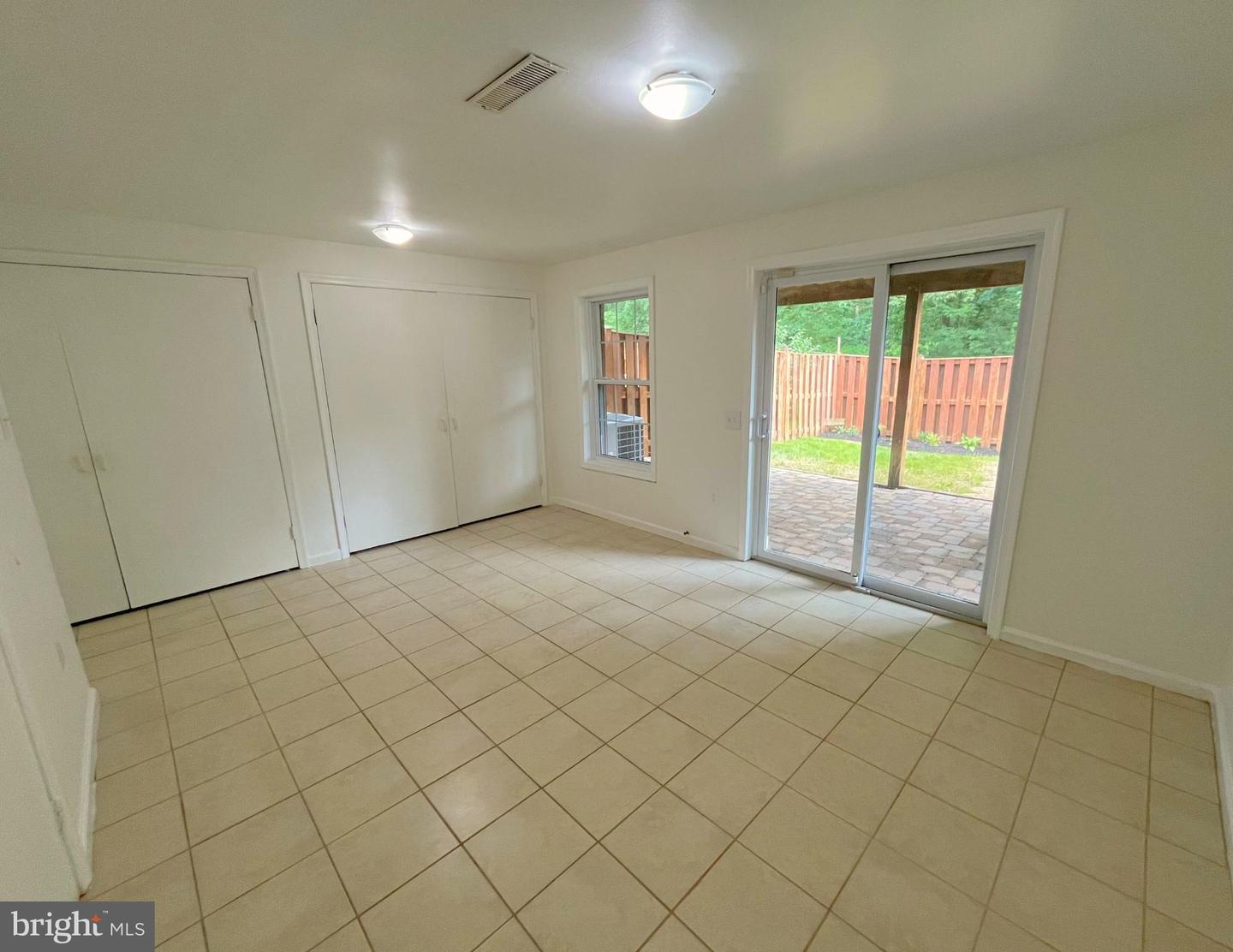 7657 SHEFFIELD VILLAGE LN, LORTON, Virginia 22079, 3 Bedrooms Bedrooms, ,2 BathroomsBathrooms,Residential,For sale,7657 SHEFFIELD VILLAGE LN,VAFX2243612 MLS # VAFX2243612