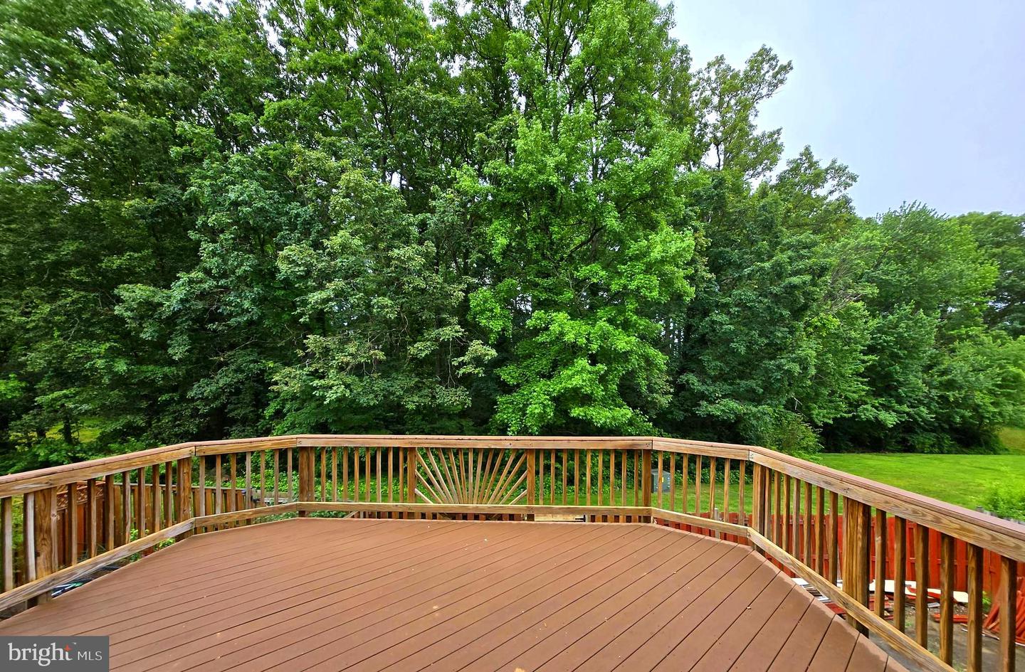 7657 SHEFFIELD VILLAGE LN, LORTON, Virginia 22079, 3 Bedrooms Bedrooms, ,2 BathroomsBathrooms,Residential,For sale,7657 SHEFFIELD VILLAGE LN,VAFX2243612 MLS # VAFX2243612