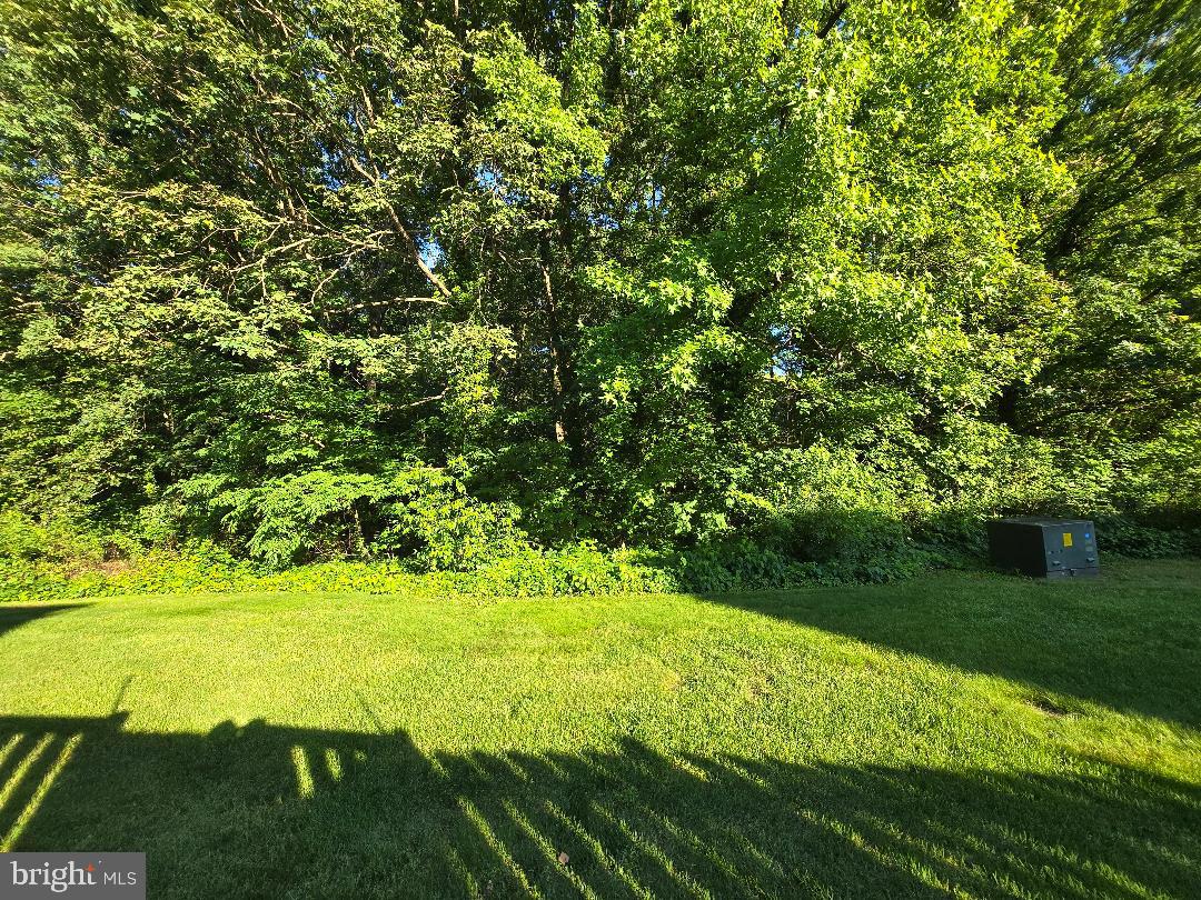 7657 SHEFFIELD VILLAGE LN, LORTON, Virginia 22079, 3 Bedrooms Bedrooms, ,2 BathroomsBathrooms,Residential,For sale,7657 SHEFFIELD VILLAGE LN,VAFX2243612 MLS # VAFX2243612