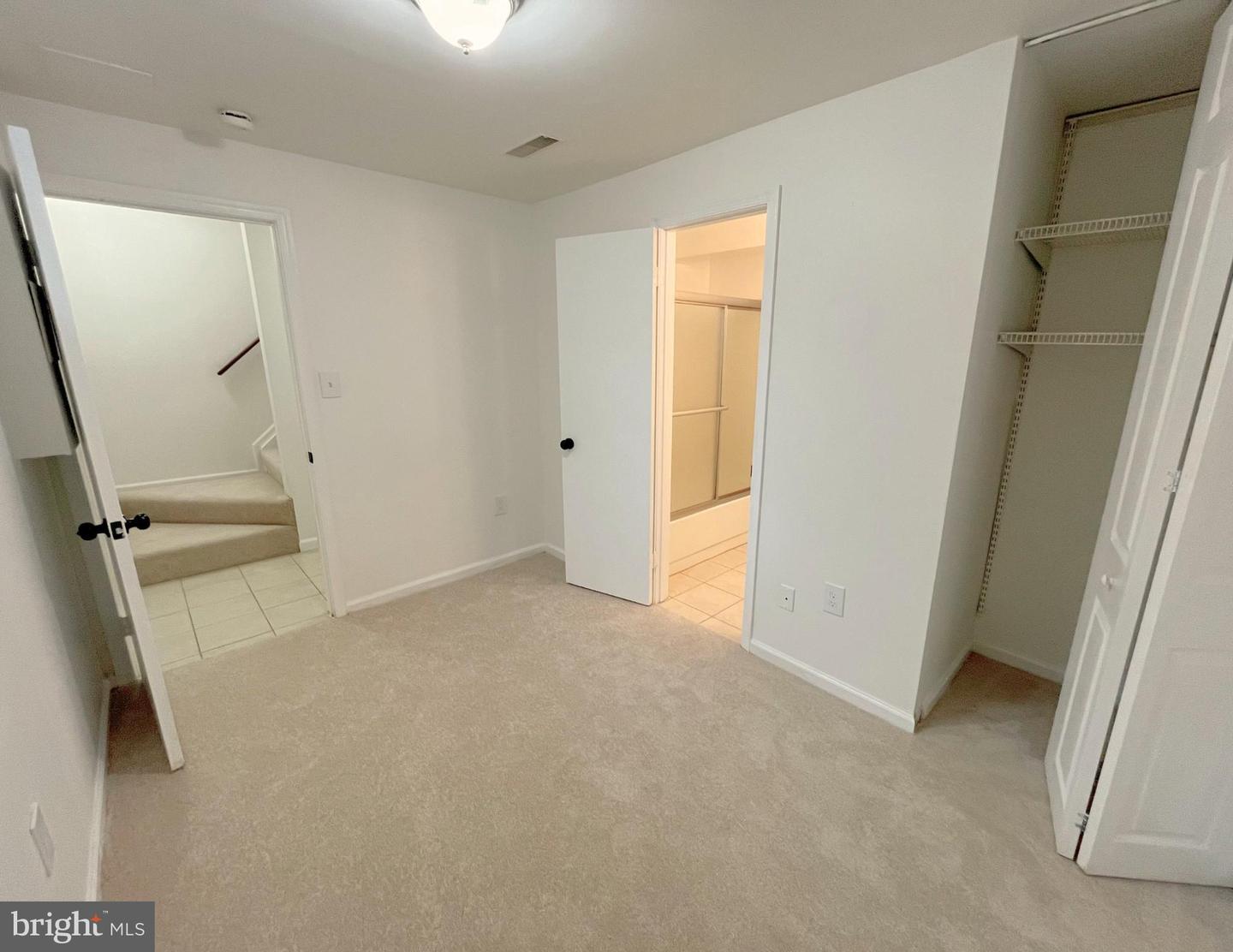 7657 SHEFFIELD VILLAGE LN, LORTON, Virginia 22079, 3 Bedrooms Bedrooms, ,2 BathroomsBathrooms,Residential,For sale,7657 SHEFFIELD VILLAGE LN,VAFX2243612 MLS # VAFX2243612