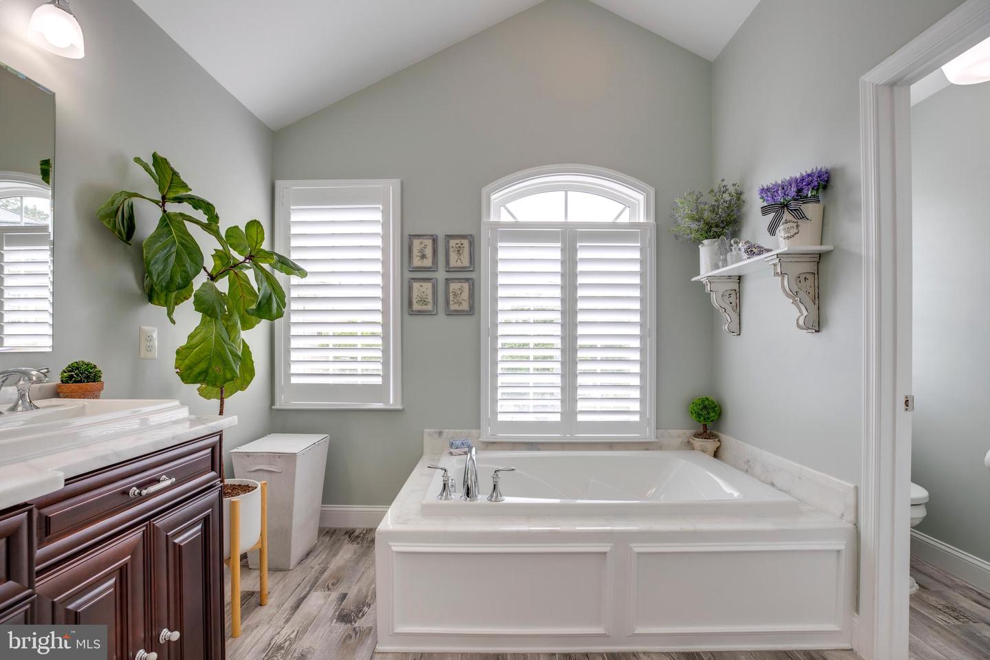 14824 CARTAGENA DR, GAINESVILLE, Virginia 20155, 5 Bedrooms Bedrooms, ,4 BathroomsBathrooms,Residential,For sale,14824 CARTAGENA DR,VAPW2095838 MLS # VAPW2095838