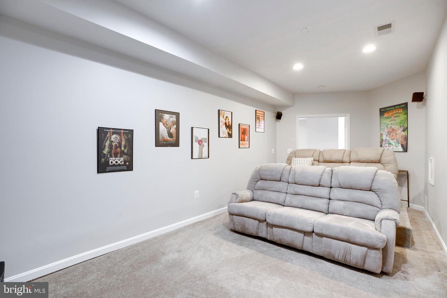 14824 CARTAGENA DR, GAINESVILLE, Virginia 20155, 5 Bedrooms Bedrooms, ,4 BathroomsBathrooms,Residential,For sale,14824 CARTAGENA DR,VAPW2095838 MLS # VAPW2095838