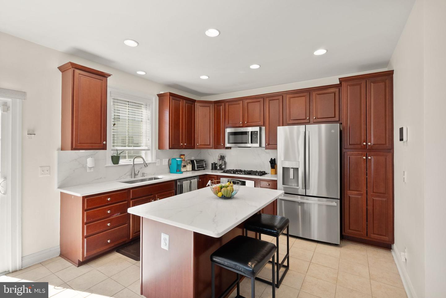 14658 CROSSFIELD WAY, WOODBRIDGE, Virginia 22191, 3 Bedrooms Bedrooms, ,2 BathroomsBathrooms,Residential,For sale,14658 CROSSFIELD WAY,VAPW2095860 MLS # VAPW2095860