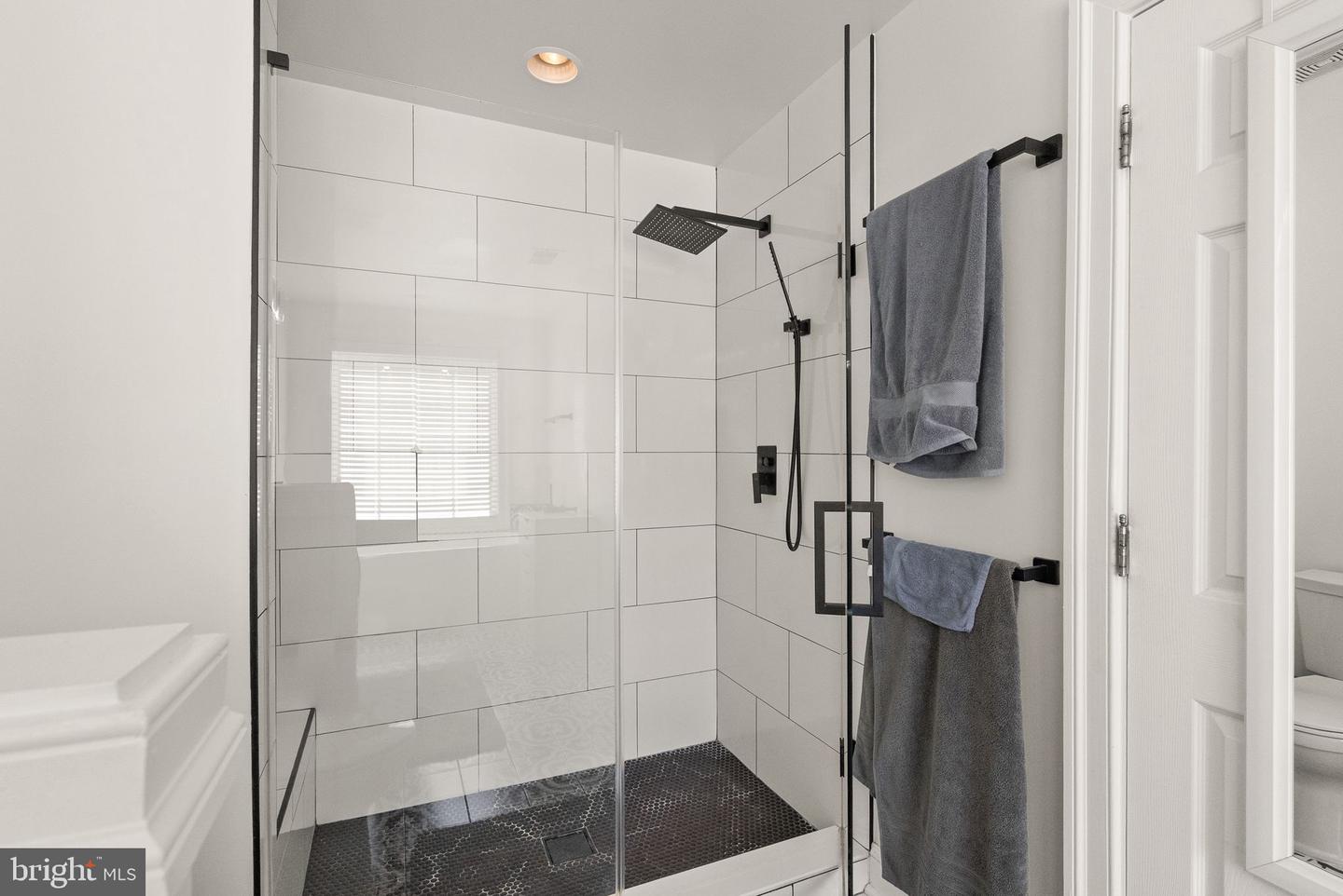14658 CROSSFIELD WAY, WOODBRIDGE, Virginia 22191, 3 Bedrooms Bedrooms, ,2 BathroomsBathrooms,Residential,For sale,14658 CROSSFIELD WAY,VAPW2095860 MLS # VAPW2095860