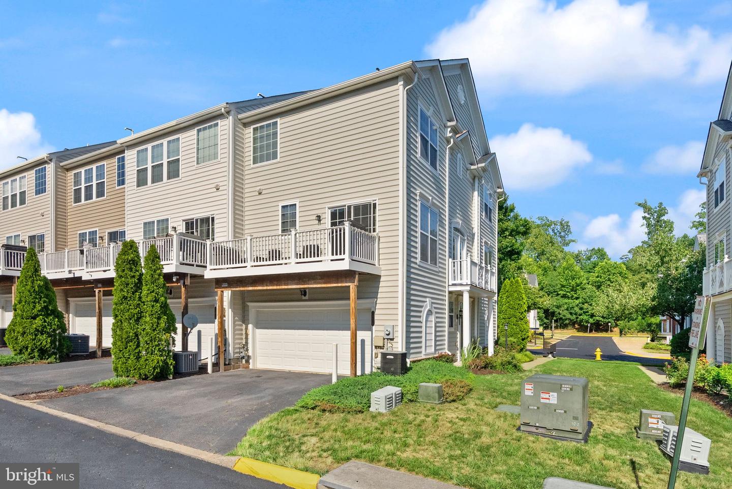14658 CROSSFIELD WAY, WOODBRIDGE, Virginia 22191, 3 Bedrooms Bedrooms, ,2 BathroomsBathrooms,Residential,For sale,14658 CROSSFIELD WAY,VAPW2095860 MLS # VAPW2095860