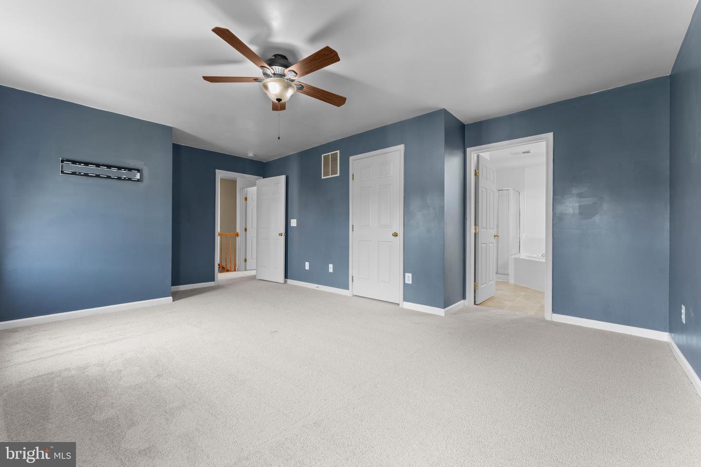 12190 REMLAND CT, REMINGTON, Virginia 22734, 4 Bedrooms Bedrooms, ,3 BathroomsBathrooms,Residential,For sale,12190 REMLAND CT,VAFQ2016856 MLS # VAFQ2016856