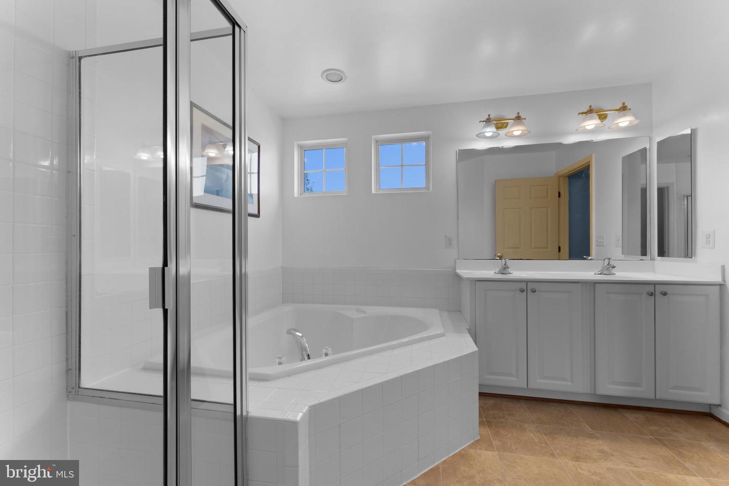 12190 REMLAND CT, REMINGTON, Virginia 22734, 4 Bedrooms Bedrooms, ,3 BathroomsBathrooms,Residential,For sale,12190 REMLAND CT,VAFQ2016856 MLS # VAFQ2016856