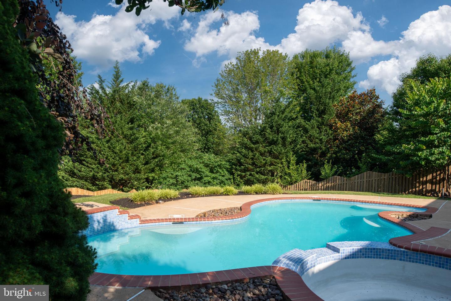 715 CONSTANTINE CT, WARRENTON, Virginia 20186, 5 Bedrooms Bedrooms, ,4 BathroomsBathrooms,Residential,For sale,715 CONSTANTINE CT,VAFQ2016868 MLS # VAFQ2016868