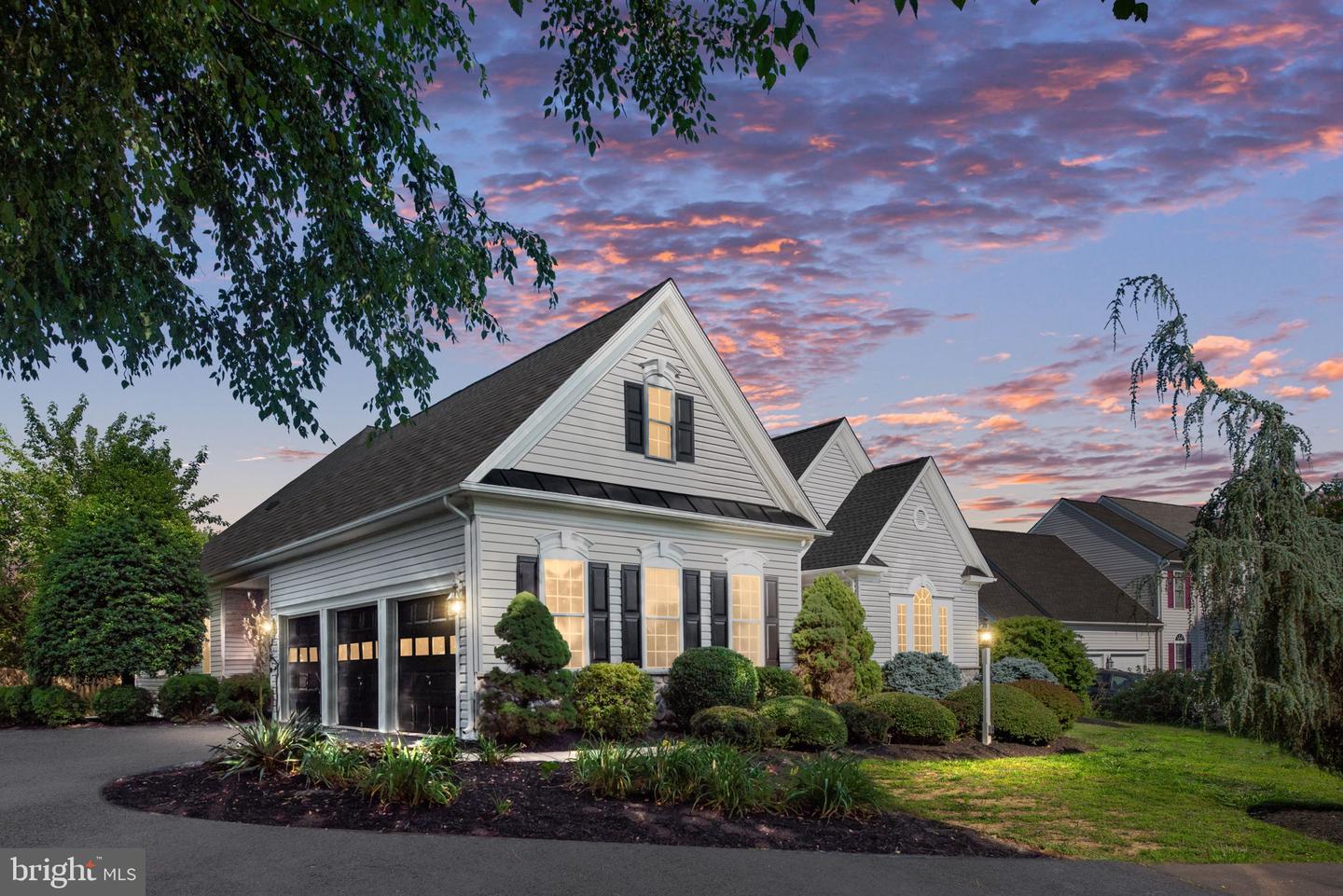 715 CONSTANTINE CT, WARRENTON, Virginia 20186, 5 Bedrooms Bedrooms, ,4 BathroomsBathrooms,Residential,For sale,715 CONSTANTINE CT,VAFQ2016868 MLS # VAFQ2016868
