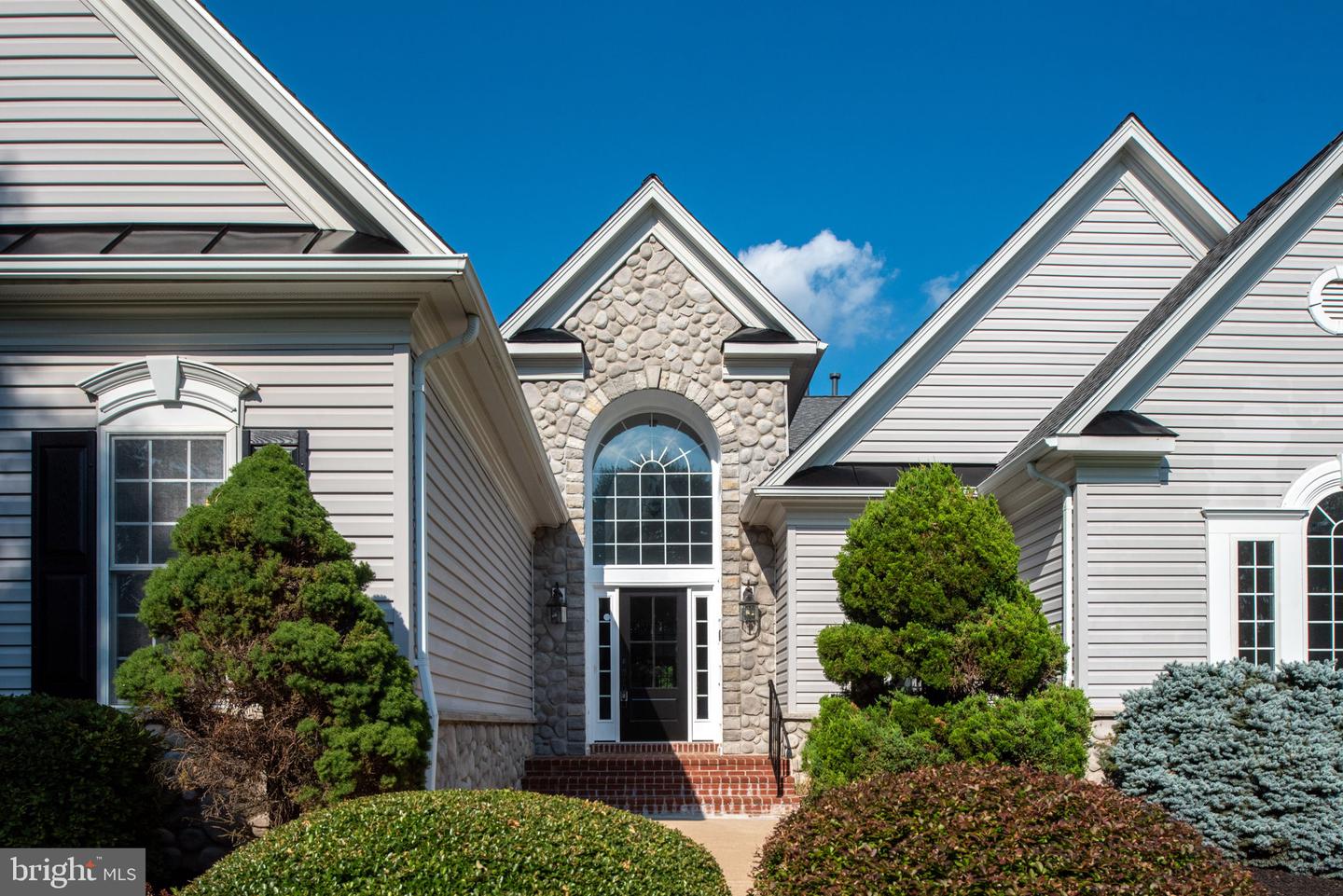715 CONSTANTINE CT, WARRENTON, Virginia 20186, 5 Bedrooms Bedrooms, ,4 BathroomsBathrooms,Residential,For sale,715 CONSTANTINE CT,VAFQ2016868 MLS # VAFQ2016868