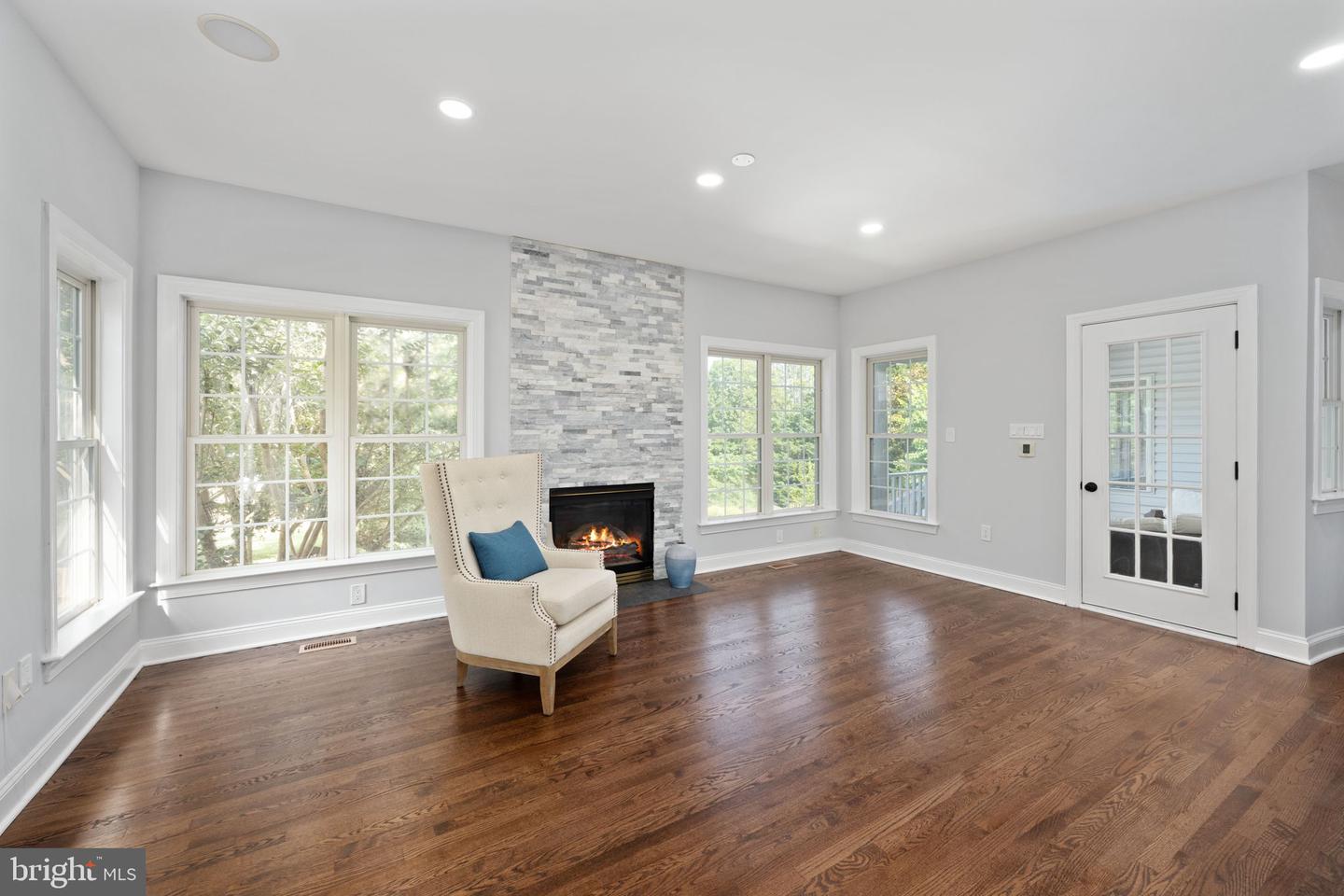 715 CONSTANTINE CT, WARRENTON, Virginia 20186, 5 Bedrooms Bedrooms, ,4 BathroomsBathrooms,Residential,For sale,715 CONSTANTINE CT,VAFQ2016868 MLS # VAFQ2016868