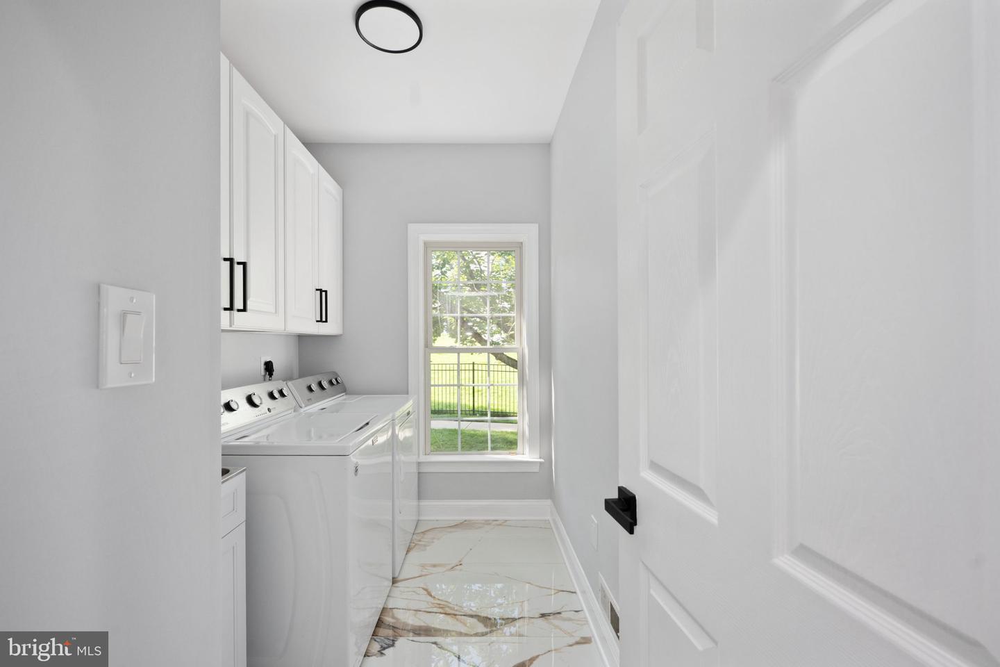 715 CONSTANTINE CT, WARRENTON, Virginia 20186, 5 Bedrooms Bedrooms, ,4 BathroomsBathrooms,Residential,For sale,715 CONSTANTINE CT,VAFQ2016868 MLS # VAFQ2016868