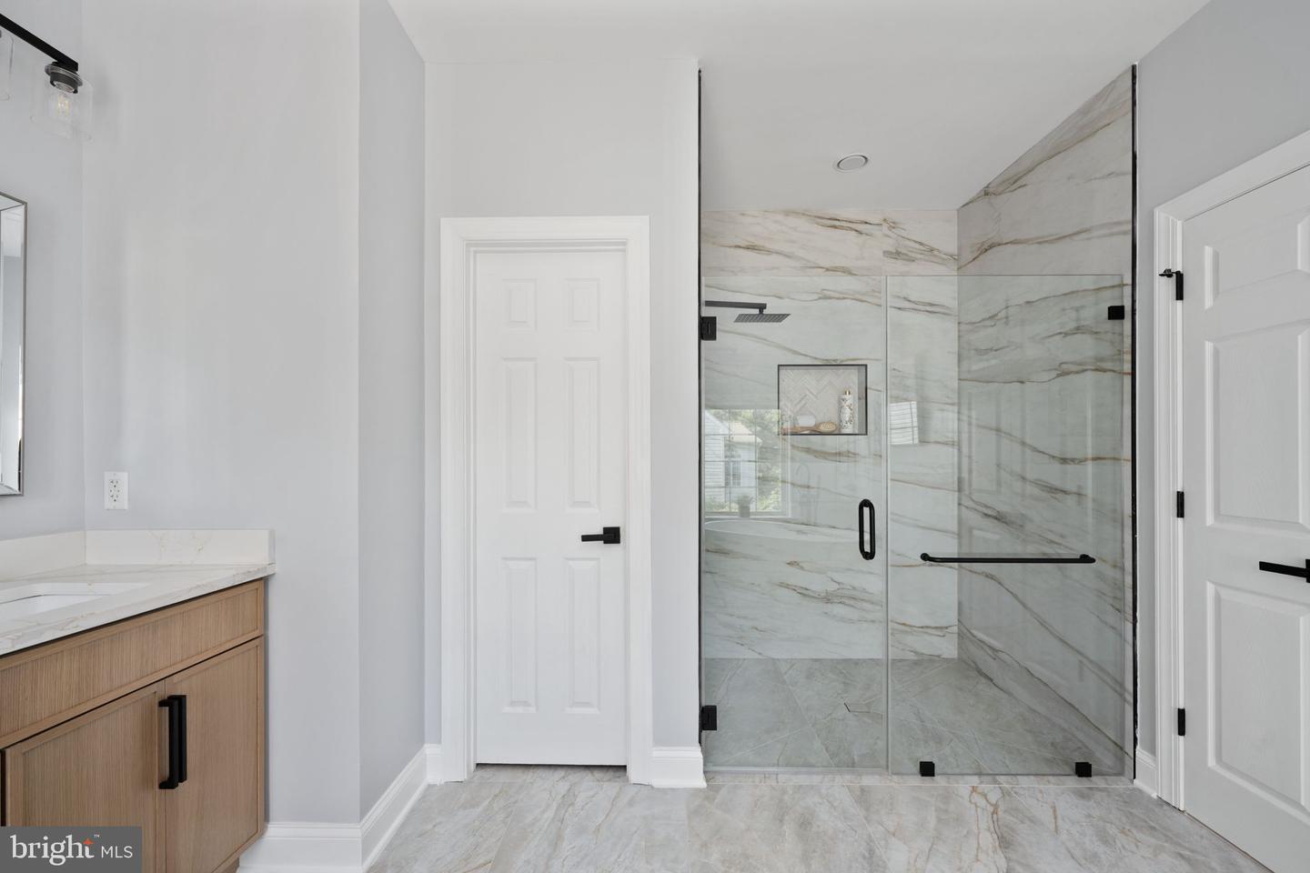 715 CONSTANTINE CT, WARRENTON, Virginia 20186, 5 Bedrooms Bedrooms, ,4 BathroomsBathrooms,Residential,For sale,715 CONSTANTINE CT,VAFQ2016868 MLS # VAFQ2016868
