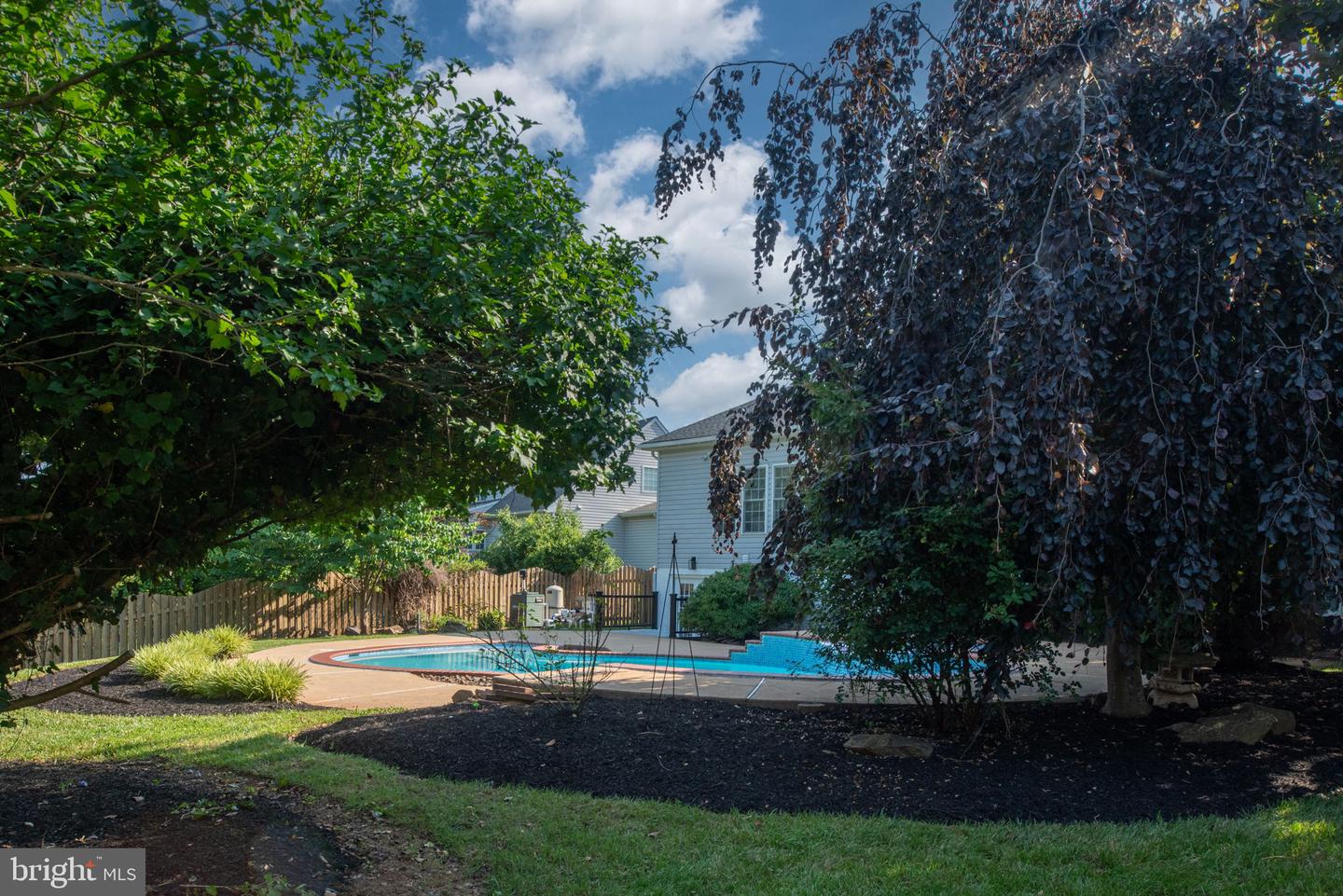 715 CONSTANTINE CT, WARRENTON, Virginia 20186, 5 Bedrooms Bedrooms, ,4 BathroomsBathrooms,Residential,For sale,715 CONSTANTINE CT,VAFQ2016868 MLS # VAFQ2016868