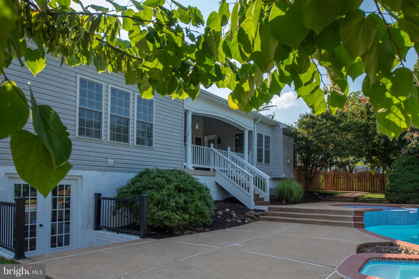 715 CONSTANTINE CT, WARRENTON, Virginia 20186, 5 Bedrooms Bedrooms, ,4 BathroomsBathrooms,Residential,For sale,715 CONSTANTINE CT,VAFQ2016868 MLS # VAFQ2016868