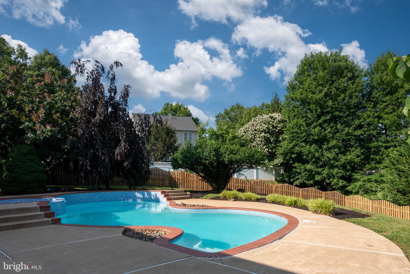 715 CONSTANTINE CT, WARRENTON, Virginia 20186, 5 Bedrooms Bedrooms, ,4 BathroomsBathrooms,Residential,For sale,715 CONSTANTINE CT,VAFQ2016868 MLS # VAFQ2016868