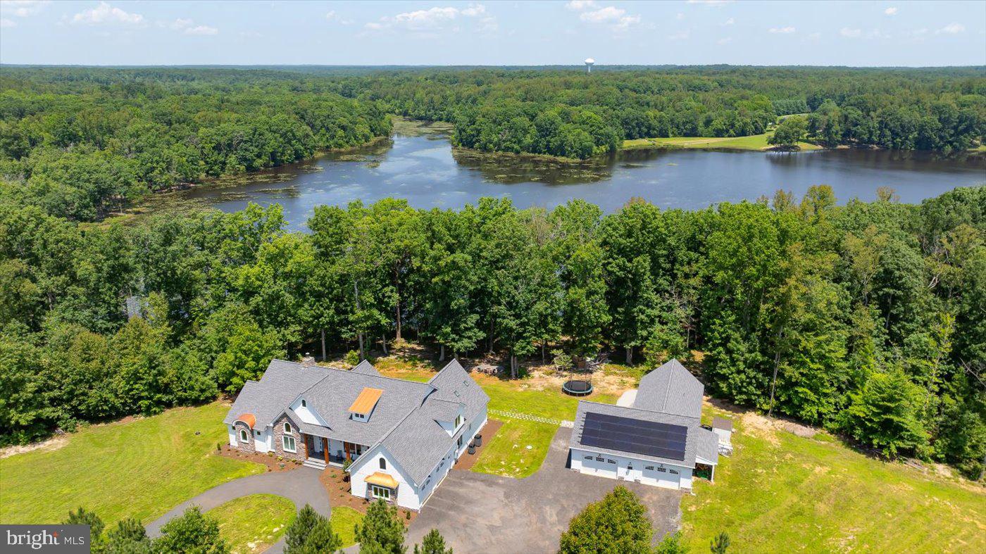 10815 DOWNTON AVE, SPOTSYLVANIA, Virginia 22553, 6 Bedrooms Bedrooms, ,4 BathroomsBathrooms,Residential,For sale,10815 DOWNTON AVE,VASP2033596 MLS # VASP2033596