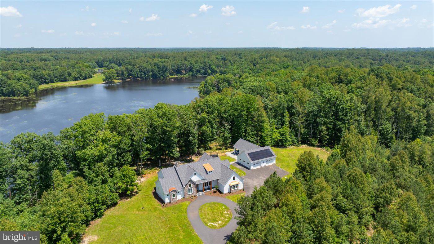 10815 DOWNTON AVE, SPOTSYLVANIA, Virginia 22553, 6 Bedrooms Bedrooms, ,4 BathroomsBathrooms,Residential,For sale,10815 DOWNTON AVE,VASP2033596 MLS # VASP2033596